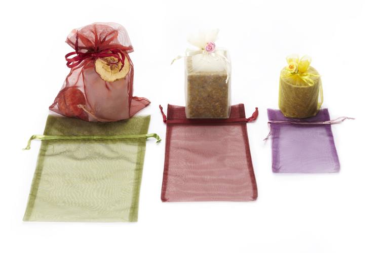 nagy organza tasakok